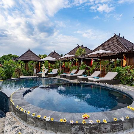 Hotel Karang Mas Lembongan Nusa Lembongan Exterior foto