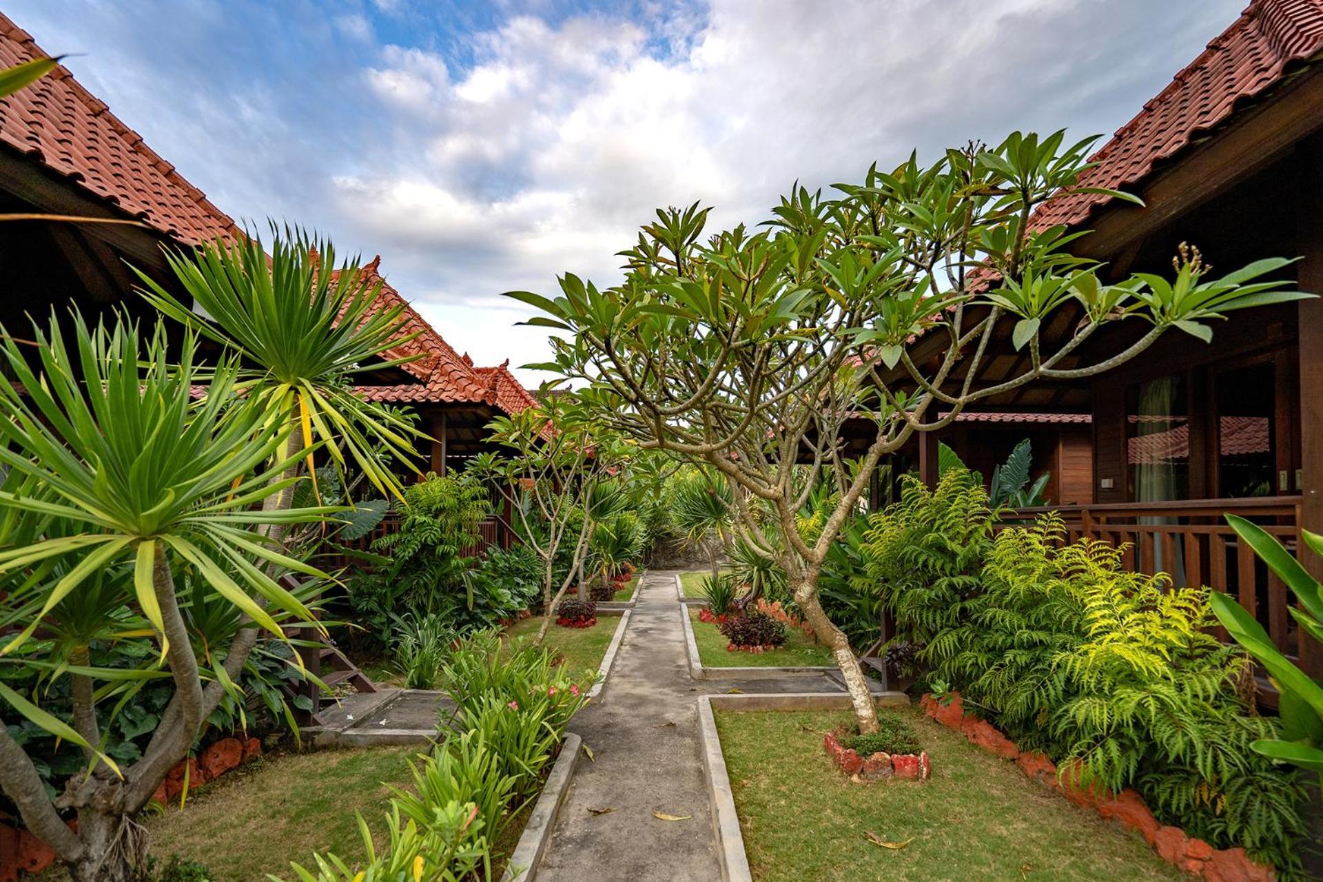 Hotel Karang Mas Lembongan Nusa Lembongan Exterior foto