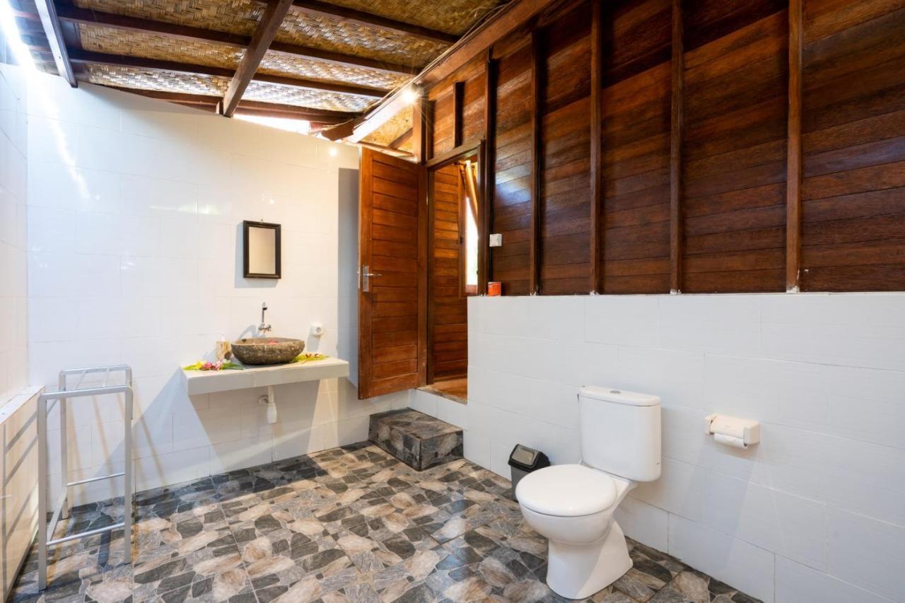 Hotel Karang Mas Lembongan Nusa Lembongan Exterior foto